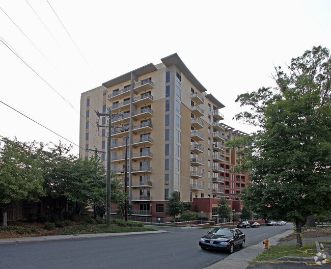 Royal Court Condos
