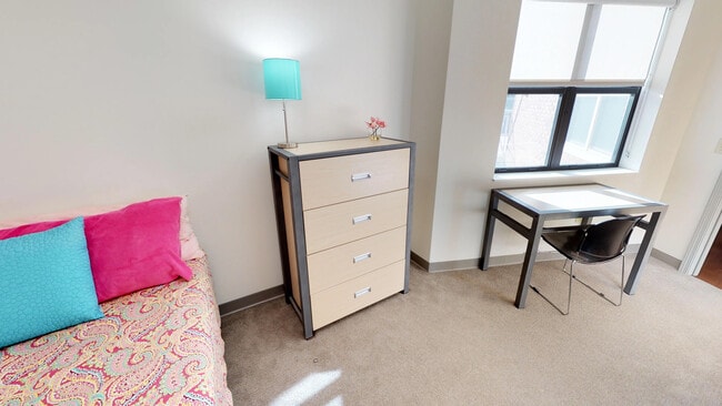 Photo - Roundhouse Apartments