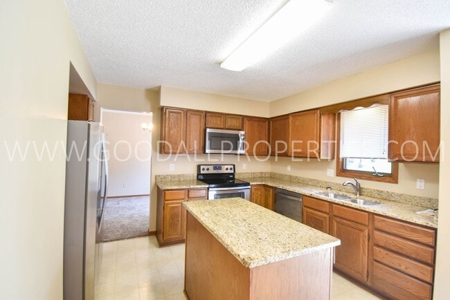 Photo - 1104 Prairie View Dr