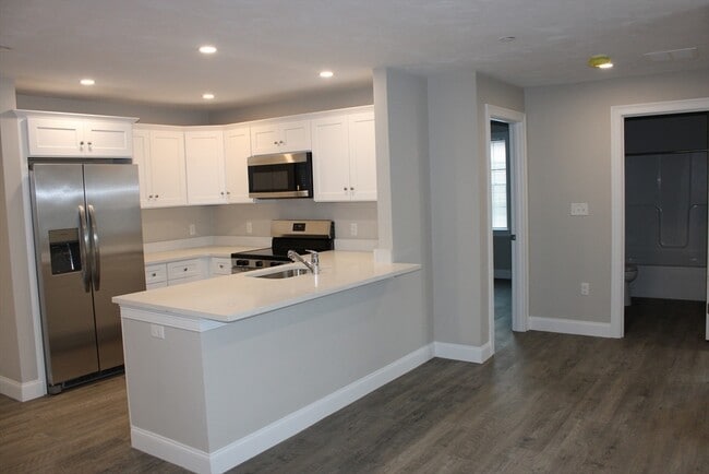 Photo - 192 Central St Unit G