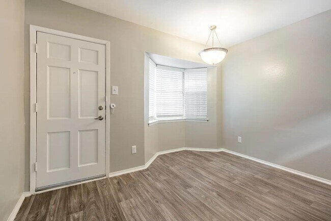 Photo - Meyerland on Braeswood