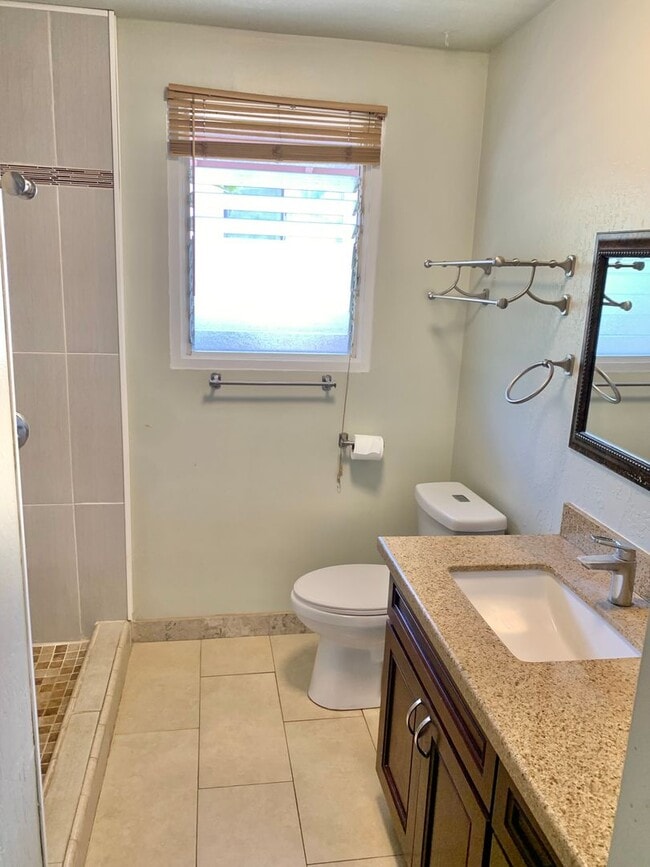 Photo - 938 Makiki St Unit Main