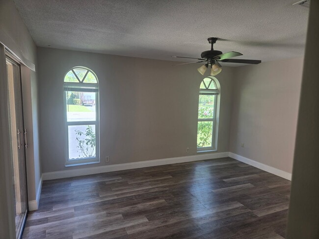 Photo - 8300 NW 35th St