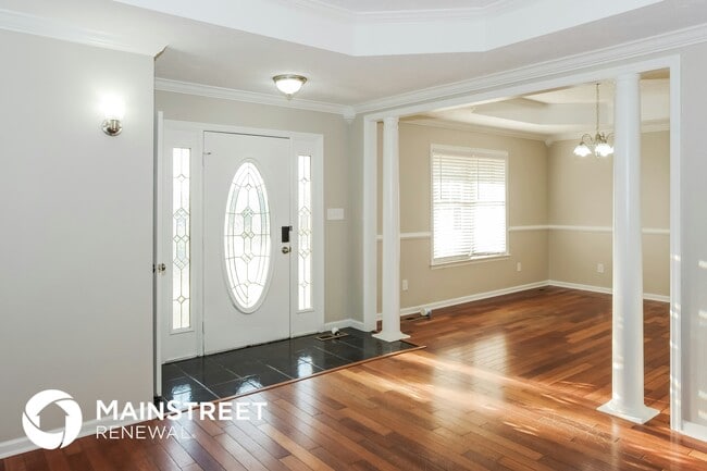 Photo - 108 Hickory Trail Dr