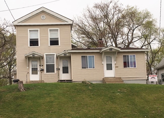 Building Photo - 1007 Zeisler St Unit 1007