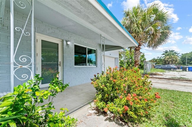 Photo - 1205 NE 5th Ave