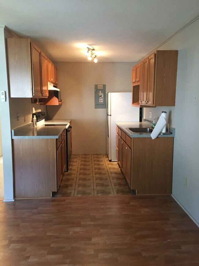 Photo - One bedroom with garage