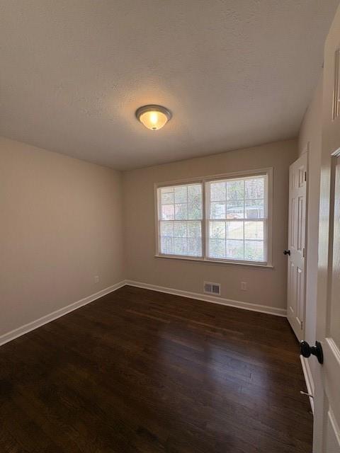 Photo - 2068 Kenwood Pl SE