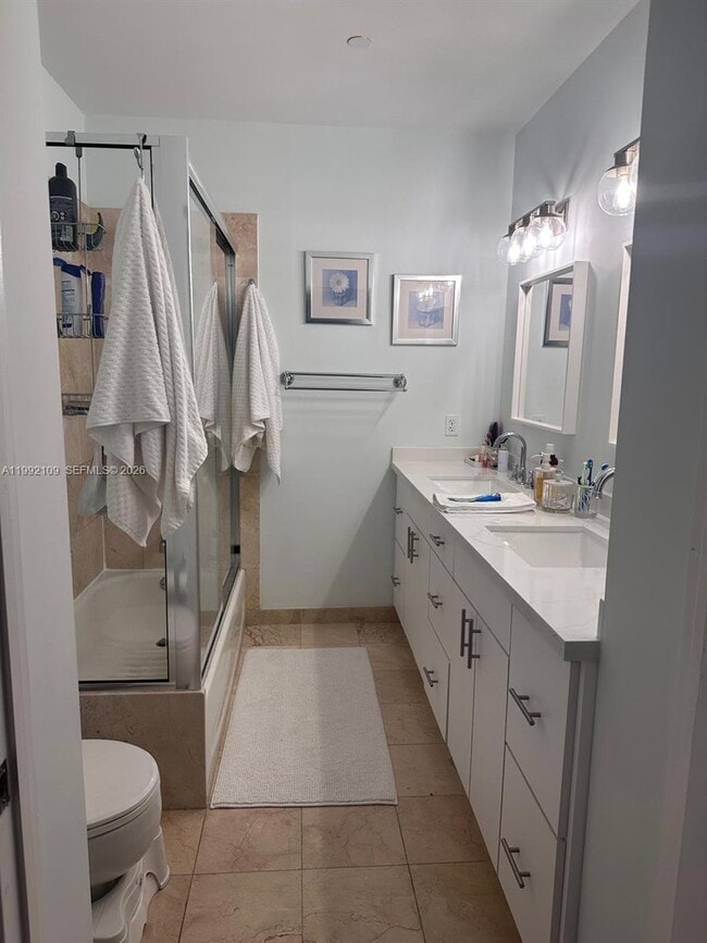 Photo - 2525 SW 3rd Ave Unidad 10