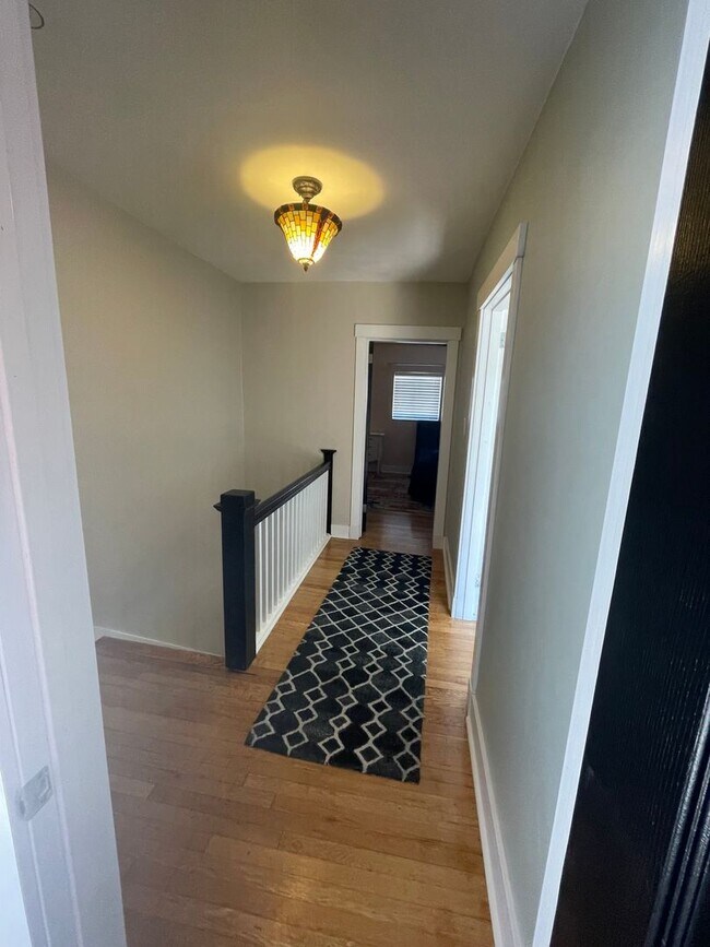 Photo - 107 Oakland Ct Unit 1