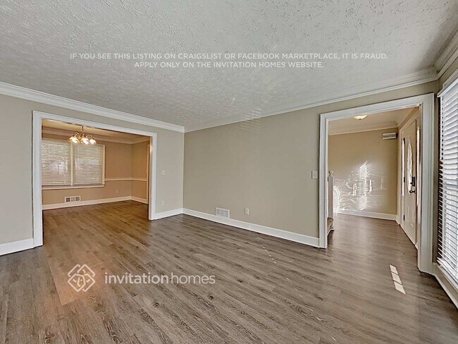 Photo - 161 Harrington Ln