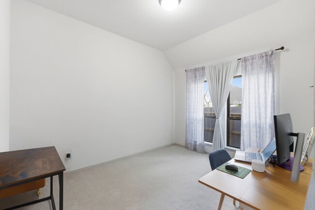 Photo - 2215 Crystal Reef Ct