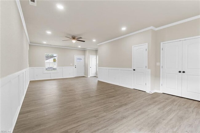 Photo - 2503 Azalea Ave