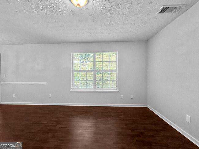 Photo - 417 Kirkland Dr