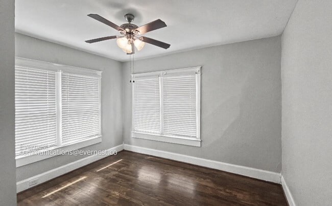 Photo - 3 Bed/2 Bath Home with Fenced-in Yard / Available Now!