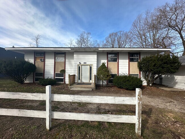 Photo - 12346 Smith St Unidad 3