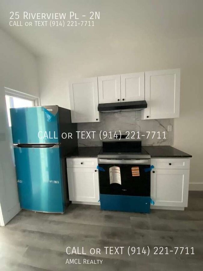 Building Photo - 25 Riverview Pl Unit 2N
