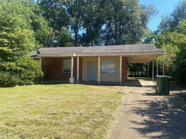 Building Photo - 121 Shadyside Ln Rental