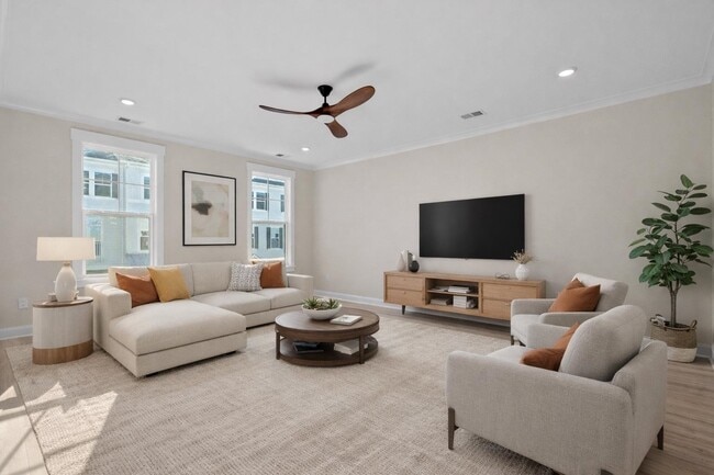 Photo - 8485 Duke Pl