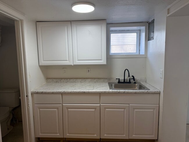 Photo - Newly Renovated One Bedroom With Parking Unit A