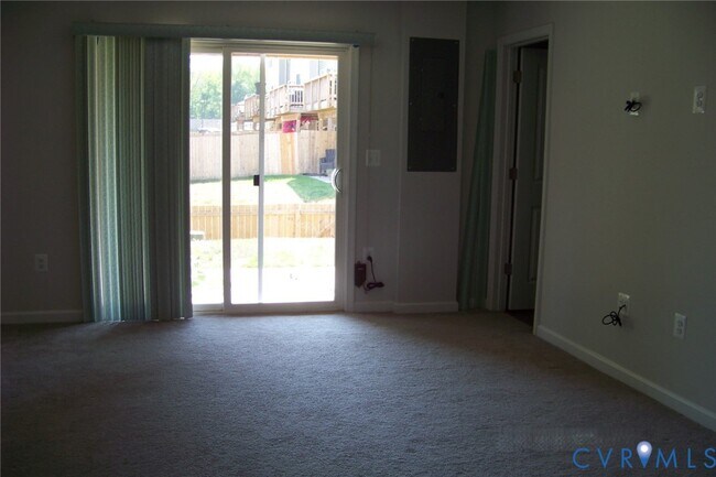 Photo - 8829 Foxway Rdg Ln