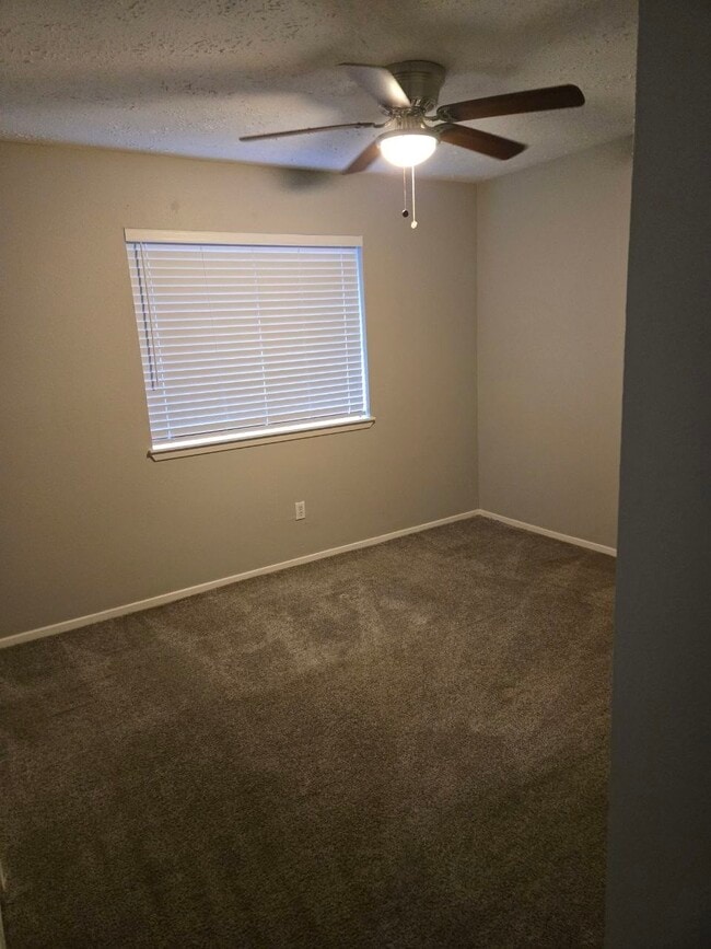 Photo - 7026 Foxfield Ln