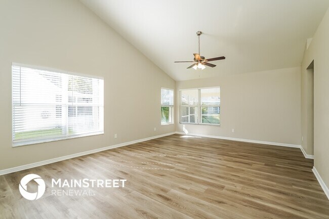 Photo - 9131 Buttercup Ct