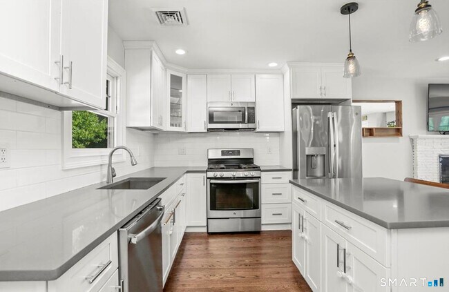 Photo - 118 Brooklawn Terrace