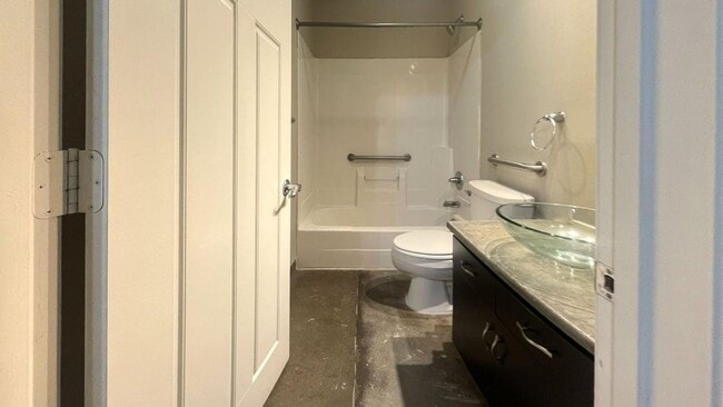 Mitchell Park Plaza Apartment
