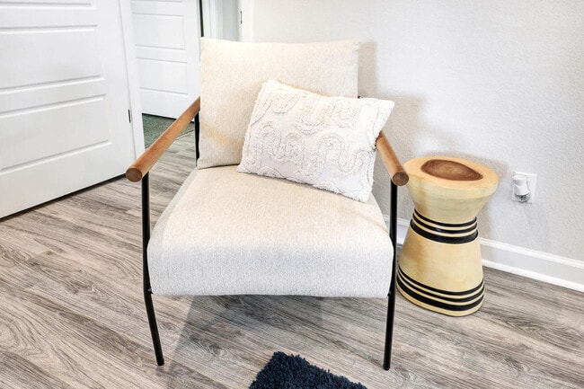 Photo - 1214 Hays St Unidad ID1377371P