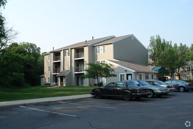 Photo - Camelot Hills