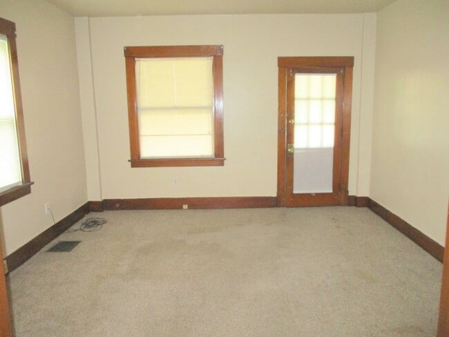 Photo - 1411 Beaver Rd Unit 1st Fl. Right