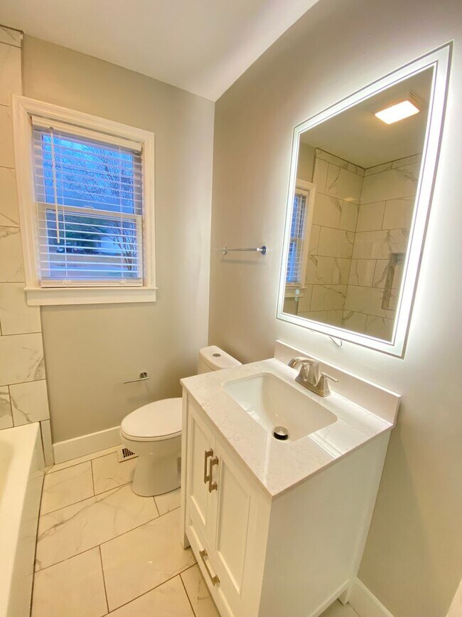 Photo - Lakeview Unit 1102