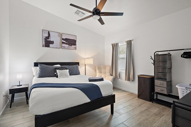 Photo - 5233 N 23rd Ave Unidad SI ID1244304P