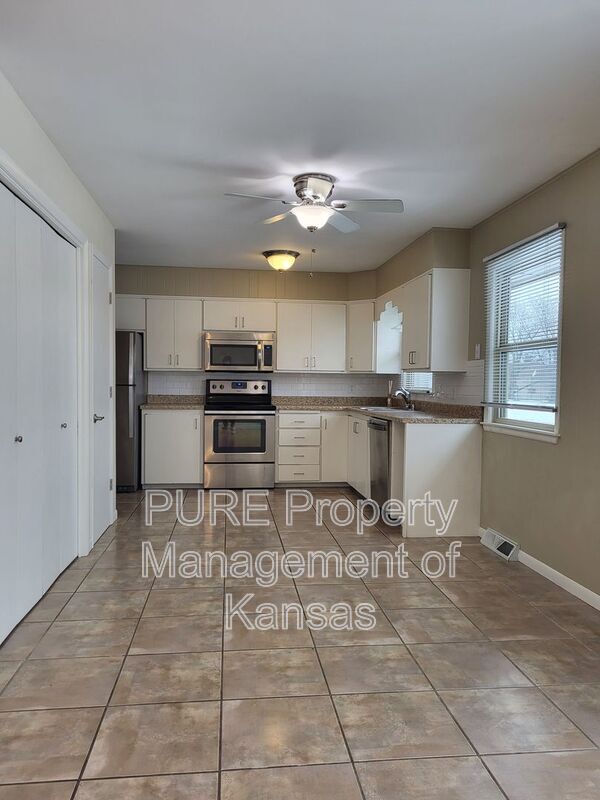 Photo - 3660 SE Shawnee Heights Rd