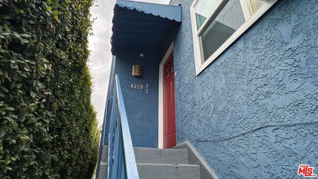 Photo - 4229 Gateway Ave