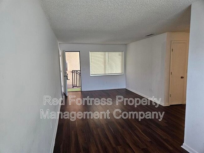 Photo - 4331 Glenwood Ave Unit #7