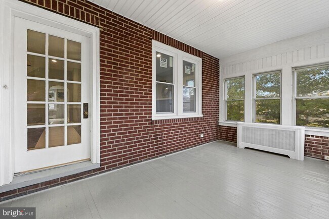 Photo - 120 White Horse Pike Unidad Collingswood