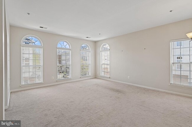 Building Photo - 12328 ROLLYS Ave