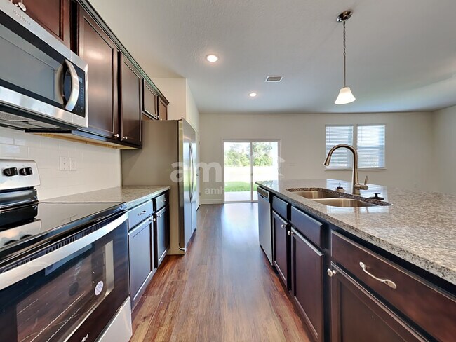 Photo - 962 Tan Tara Trl