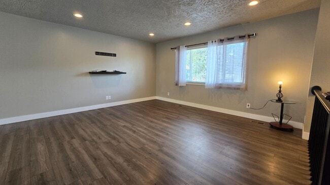 Photo - 3933 W Tuscaloosa Way