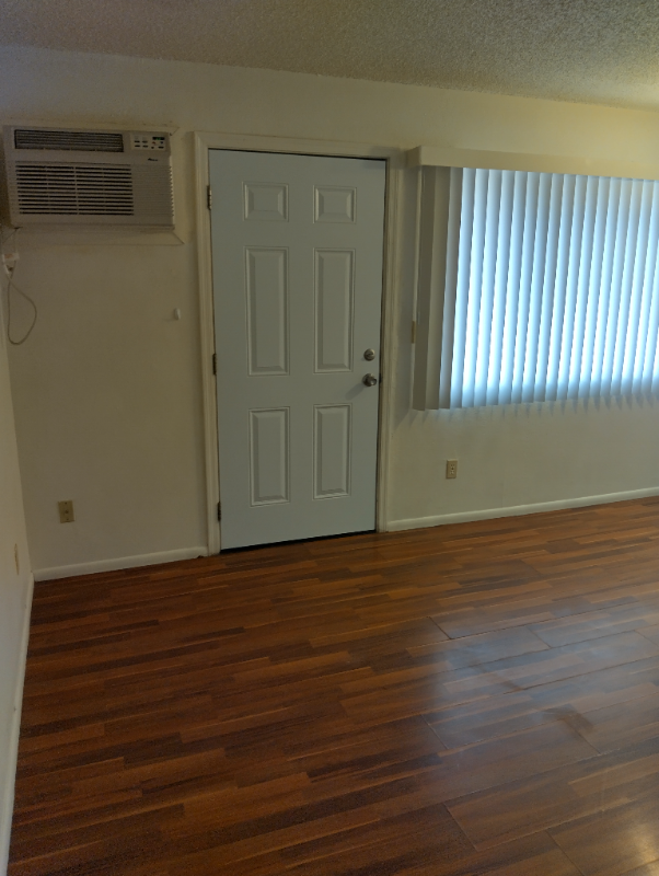 Photo - 3052 N Alvernon Way Apartment Unit 202