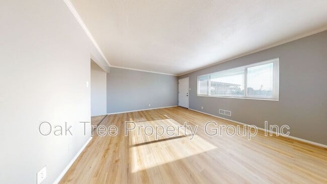 Photo - 5600 Bancroft Ave