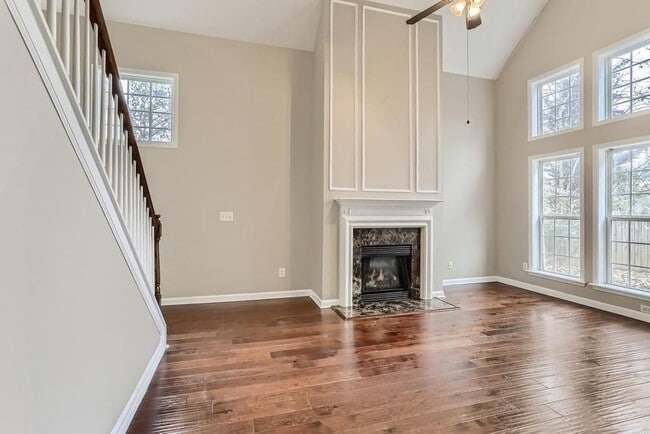 Photo - 2605 Gateview Ct