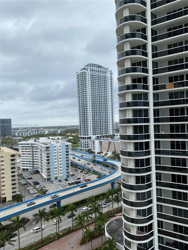 Photo - 1830 S Ocean Dr Unit 1809