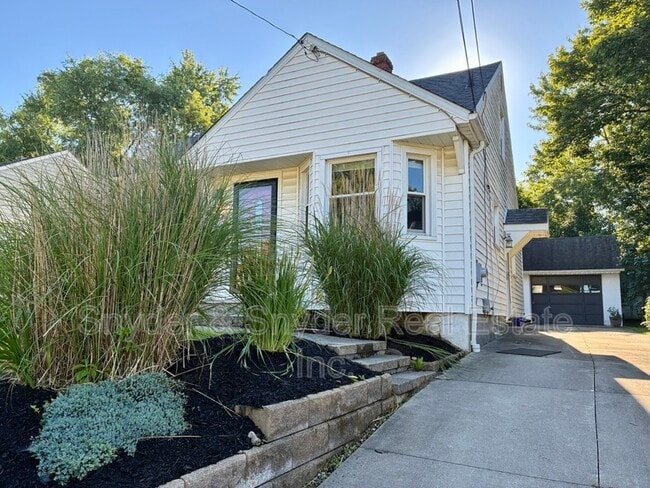 Photo - 1173 Dayton St