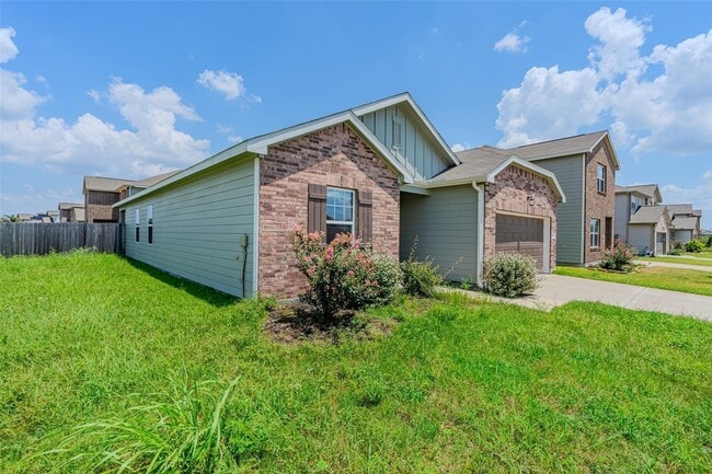 Photo - 6307 Highland Hts Dr