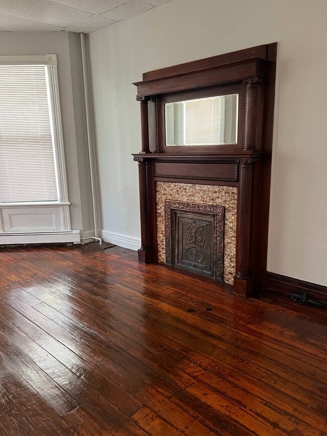 Photo - 1053 Park Ave