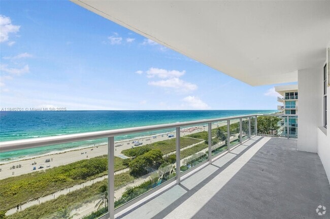 Building Photo - 9511 Collins Ave Unit 1004 Rental