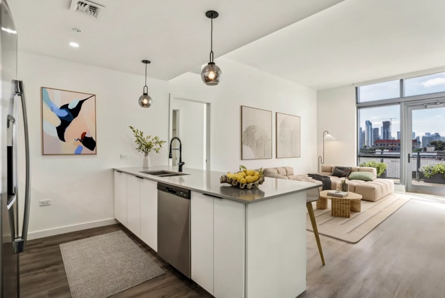 Building Photo - 105 NE 25th St Unit A1 Rental